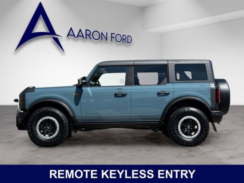 Used 2022 Ford Bronco Badlands AWD/4WD image 3