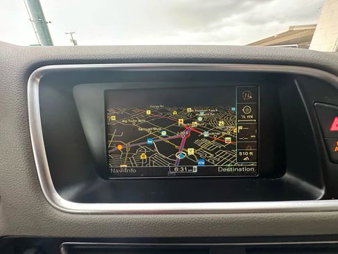 Used 2010 Audi Q5 3.2 Premium image 17