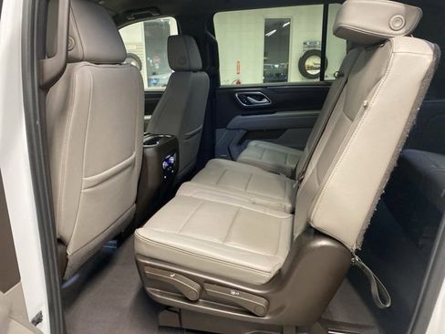 Certified 2024 GMC Yukon XL SLT image 33
