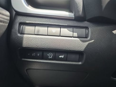 New 2026 Nissan Rogue SV FWD image 10