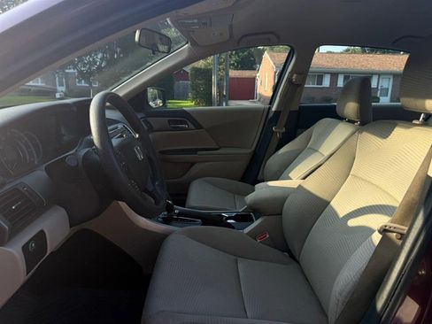 Used 2015 Honda Accord LX image 9