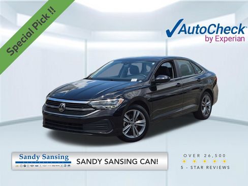 Used 2024 Volkswagen Jetta SE FWD image 1