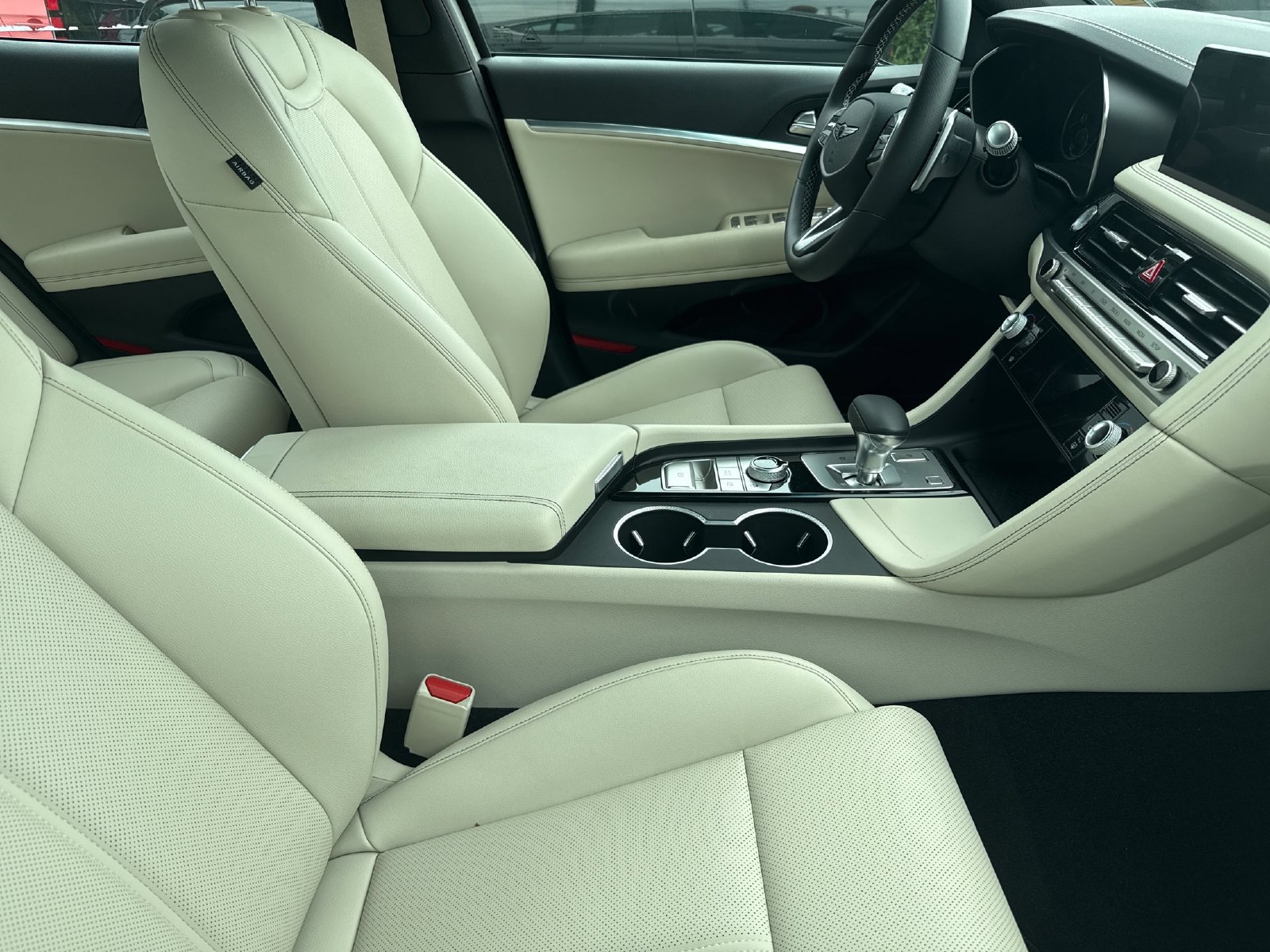 Used 2026 Genesis G70 2.5T AWD/4WD image 8