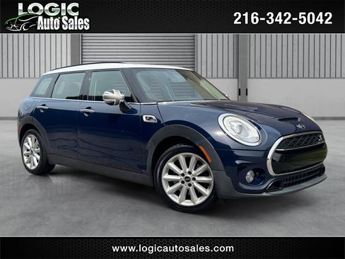 Used 2017 MINI Cooper Clubman S FWD image 1