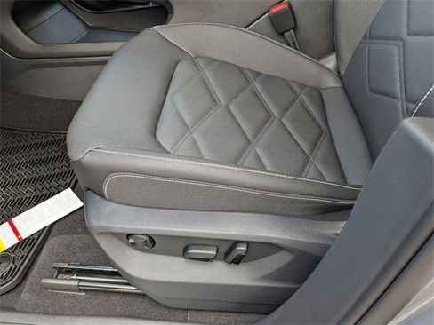 New 2026 Volkswagen Atlas SE image 22