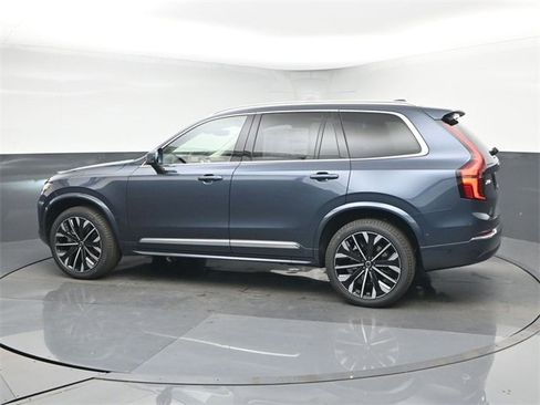 New 2026 Volvo XC90 B6 Ultra image 5