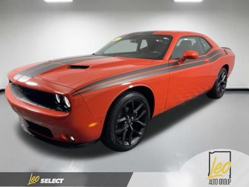Used 2022 Dodge Challenger SXT w/ Blacktop Package RWD image 10