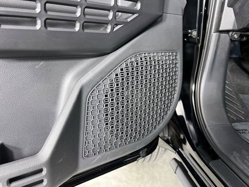 Used 2025 Toyota Tacoma TRD Sport image 24