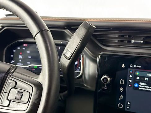 Used 2024 GMC Sierra 3500 AT4 w/ AT4 Premium Plus Package AWD/4WD image 13