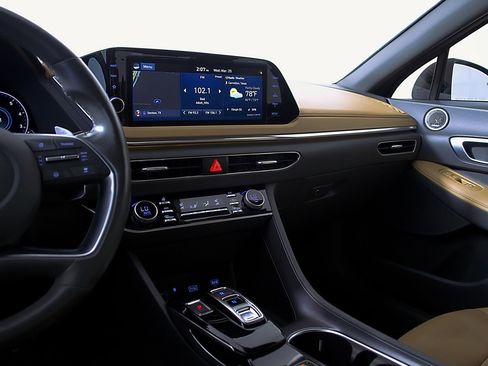 Used 2021 Hyundai Sonata Limited image 27