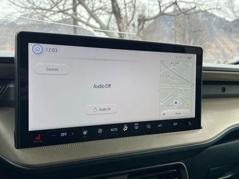 Certified 2025 Ford Maverick Lariat image 34