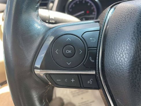 Used 2020 Toyota Camry XLE FWD image 26