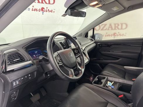 Used 2024 Honda Odyssey Touring image 12