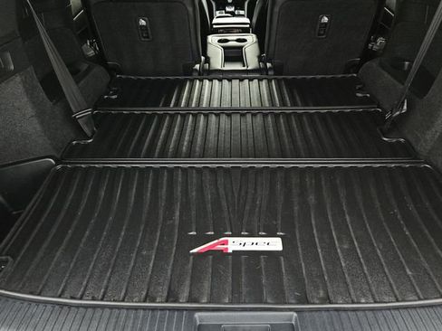 Used 2024 Acura MDX A-Spec image 9