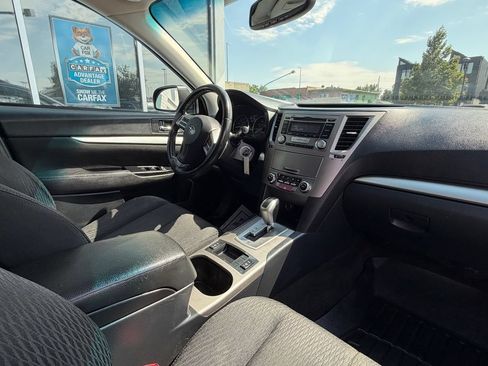 Used 2012 Subaru Outback 2.5i Premium AWD/4WD image 13