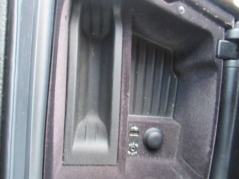 Used 2013 BMW 528i xDrive Sedan image 25