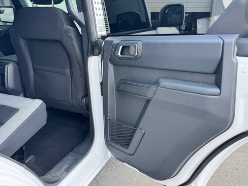 Used 2025 Ford Bronco 4-Door AWD/4WD image 27