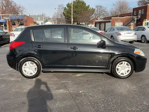Used 2012 Nissan Versa 1.8 S w/ Plus Pkg image 4