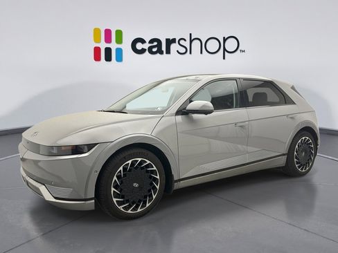 Used 2024 Hyundai Ioniq 5 Limited image 1