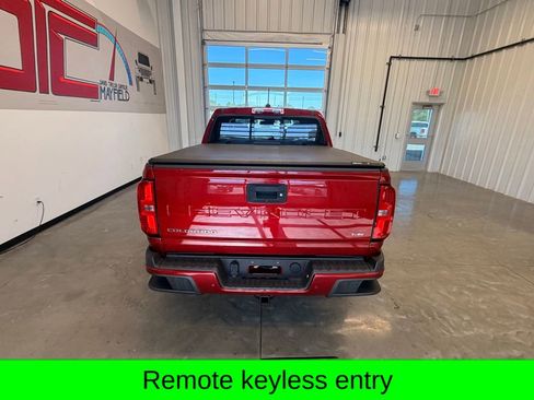 Used 2021 Chevrolet Colorado Z71 w/ Safety Package AWD/4WD image 5