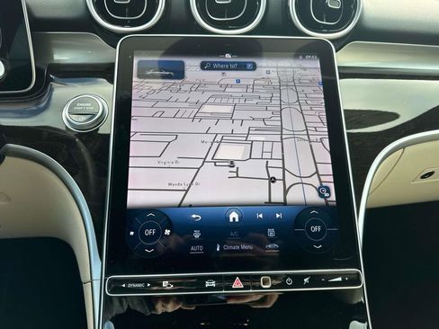 Used 2024 Mercedes-Benz C 300 Sedan image 25