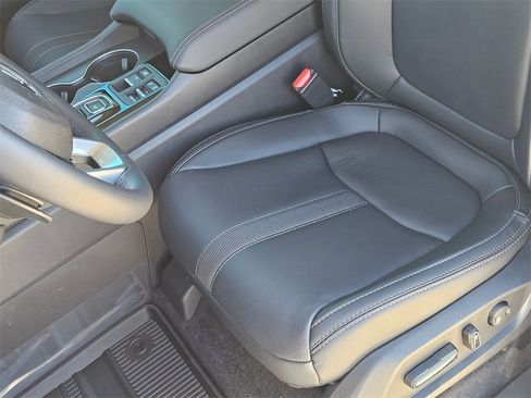 New 2025 Honda Pilot EX-L image 13