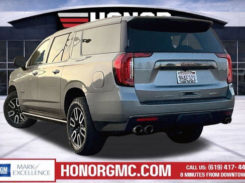 Used 2023 GMC Yukon XL AT4 w/ Technology Package image 4