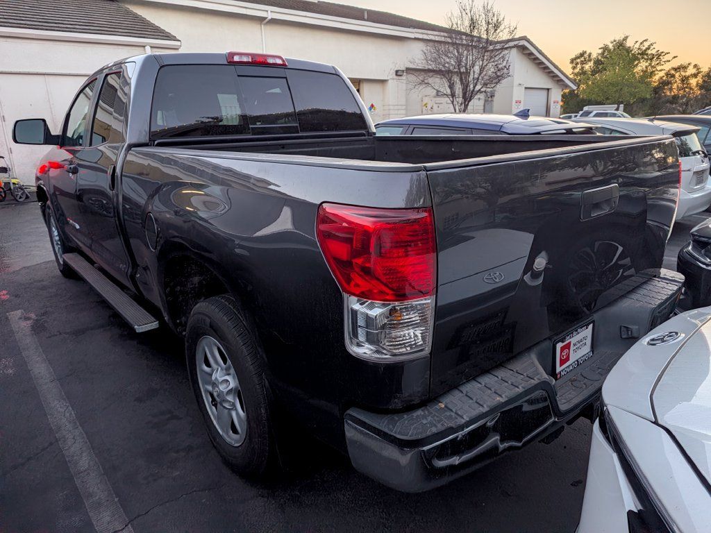 Used 2013 Toyota Tundra 2WD Double Cab image 2