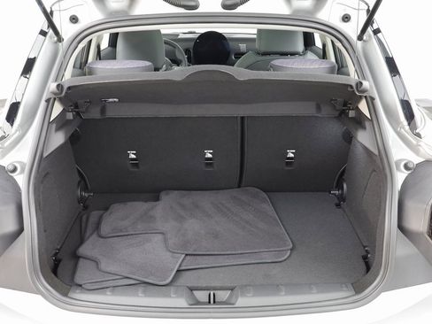 Certified 2025 MINI Cooper S image 17