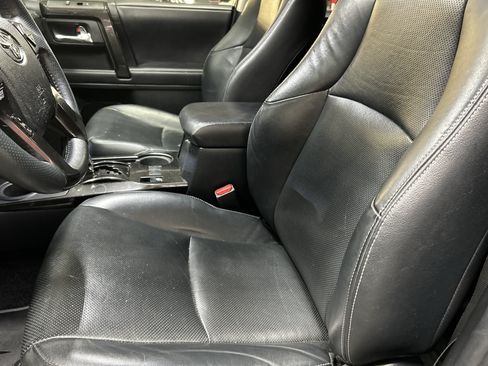 Used 2019 Toyota 4Runner Limited AWD/4WD image 6
