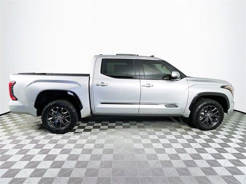 Used 2023 Toyota Tundra Platinum image 9