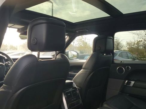 Used 2020 Land Rover Range Rover Sport HSE image 13