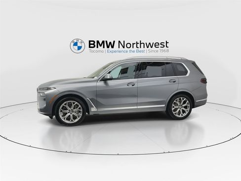 New 2026 BMW X7 xDrive40i w/ Premium Package image 10