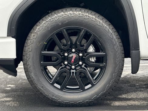 New 2026 GMC Sierra 1500 Elevation w/ X31 Off-Road Package image 26