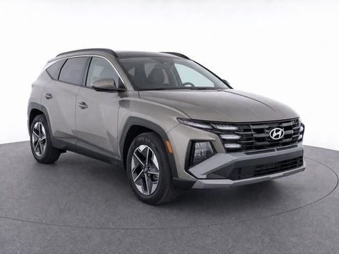 Used 2025 Hyundai Tucson SEL AWD/4WD image 3