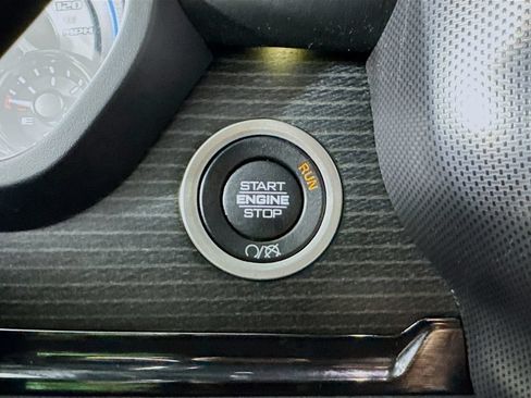 Used 2022 RAM 3500 Limited AWD/4WD image 17
