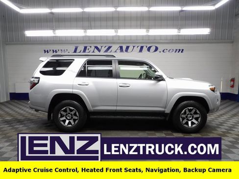 Used 2024 Toyota 4Runner TRD Off-Road Premium image 1