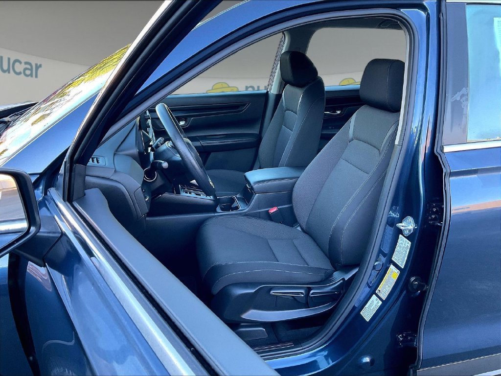 Used 2024 Honda CR-V LX image 10
