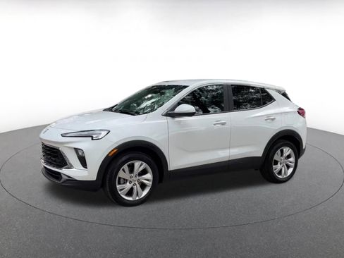 Used 2025 Buick Encore GX Preferred FWD image 8