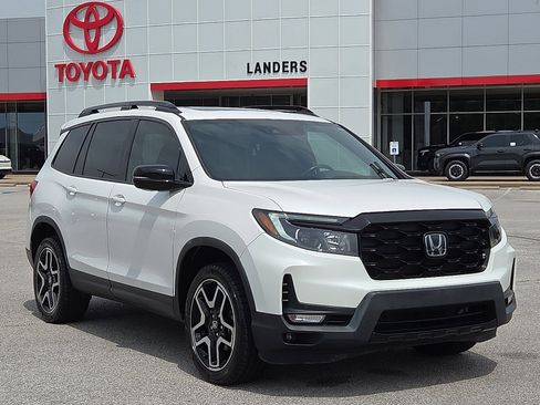 Used 2023 Honda Passport Elite image 1