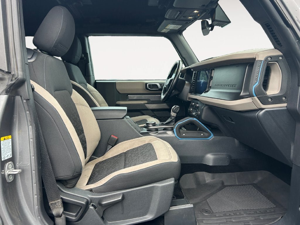 Used 2021 Ford Bronco Wildtrak AWD/4WD image 11