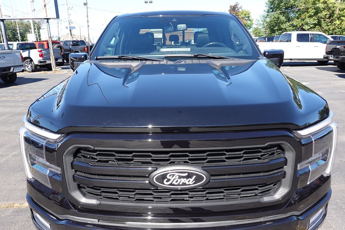 Used 2024 Ford F150 Lariat w/ Equipment Group 502A High AWD/4WD image 5