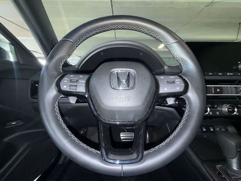 Used 2025 Honda Civic Sport image 15