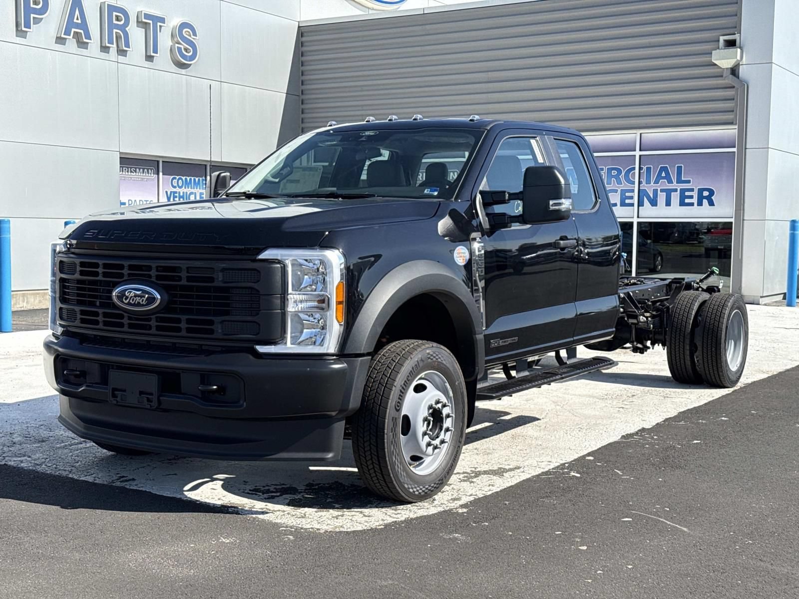New 2026 Ford F550 4x4 SuperCab Super Duty image 7