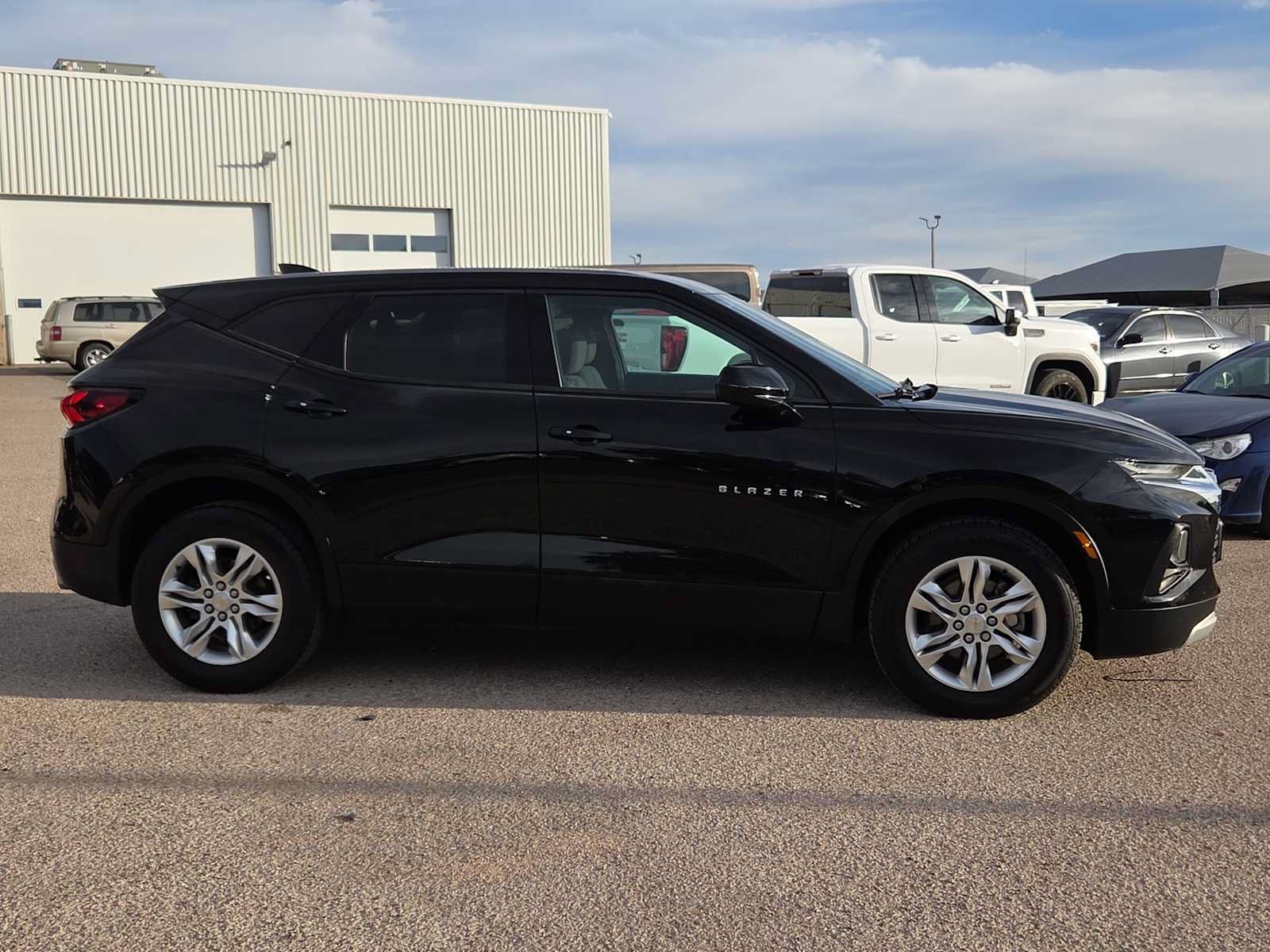 Used 2020 Chevrolet Blazer LT FWD image 9