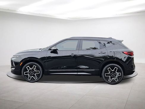Used 2023 Chevrolet Blazer RS w/ Driver Confidence II Package FWD image 4
