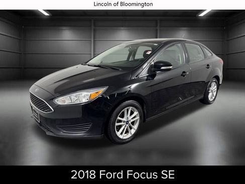 Used 2018 Ford Focus SE w/ Cold Weather Package image 1
