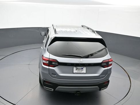 Certified 2023 Honda Pilot Touring image 41