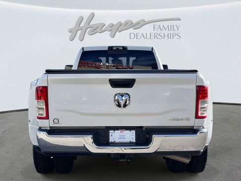 Used 2023 RAM 3500 Tradesman image 34