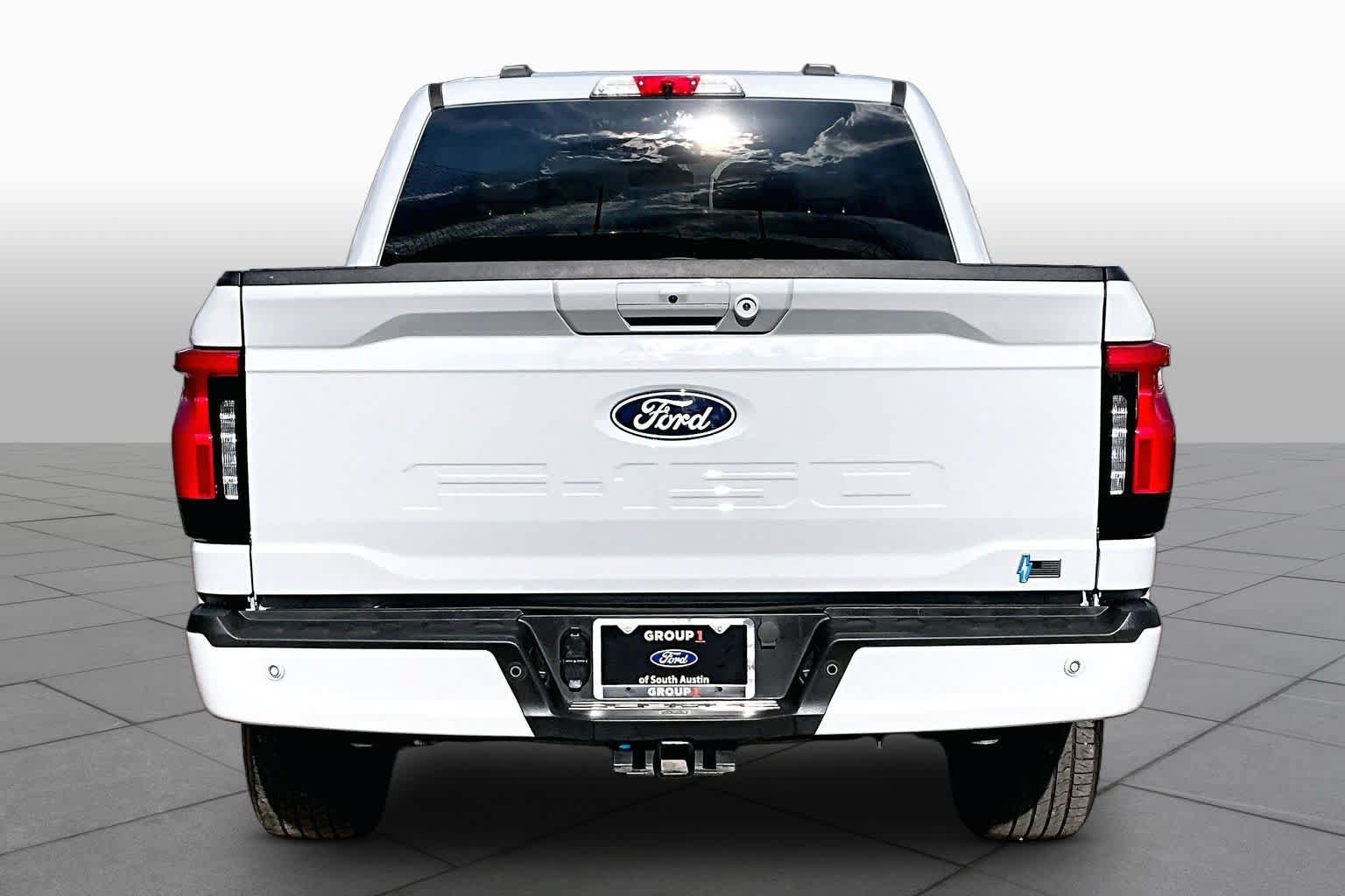 Used 2024 Ford F150 Lightning Flash AWD/4WD image 4